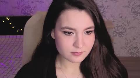 Annie online show from 03.04.26