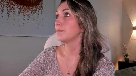 Snapshot of anny_sweet72 chatting on 02.28.25 Anny online show from 02.28.25