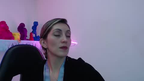 Snapshot of anny_sweet72 chatting on 12.03.25 Anny online show from 12.03.25