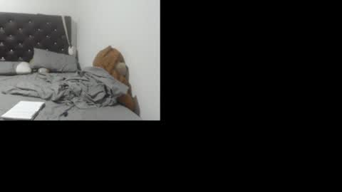 annychat28 online show from 06.19.26