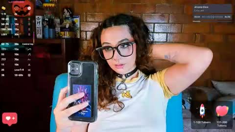 Snapshot of annycolin chatting on 10.29.25 Anny IG online show from 10.29.25