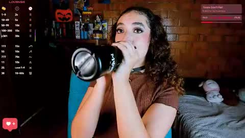 Snapshot of annycolin chatting on 11.14.25 Anny IG online show from 11.14.25