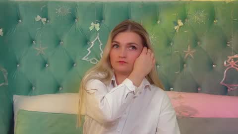 annyraii online show from 12.02.25