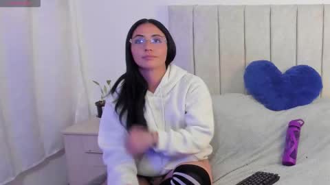 Snapshot of annyroberts_89 chatting on 01.15.26 Anny online show from 01.15.26