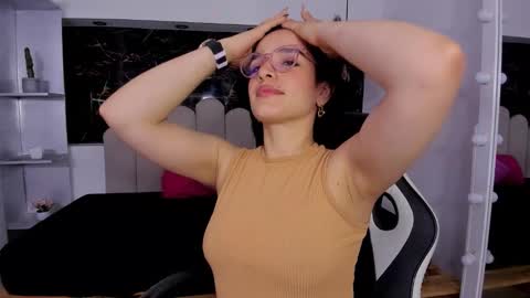 Anny online show from 01.14.26