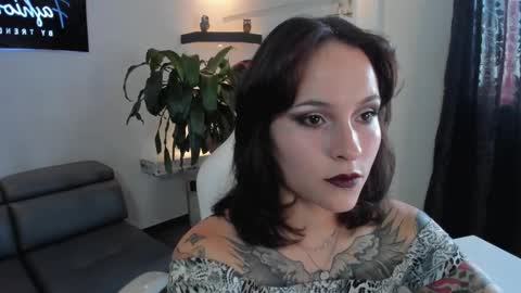 AnnyT online show from 09.28.25