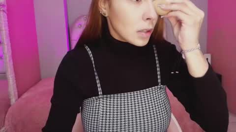 AnnyXhot online show from 03.05.25