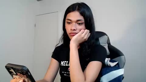 Snapshot of anok_yaii chatting on 11.05.25 anok_yaii online show from 11.05.25