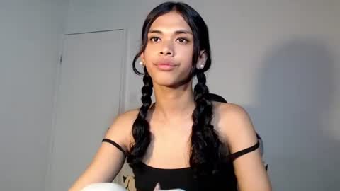 Snapshot of anok_yaii chatting on 11.24.25 anok_yaii online show from 11.24.25