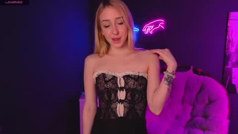 Anora Babe online show from 03.28.26