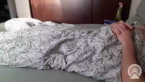 Snapshot of anotherwhat chatting on 03.05.25 REAL FEEL 2024 online show from 03.05.25