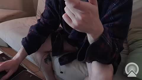 Snapshot of anotherwhat chatting on 03.08.25 REAL FEEL 2024 online show from 03.08.25