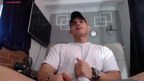 Snapshot of antarahasbun chatting on 12.15.24 Antara online show from 12.15.24