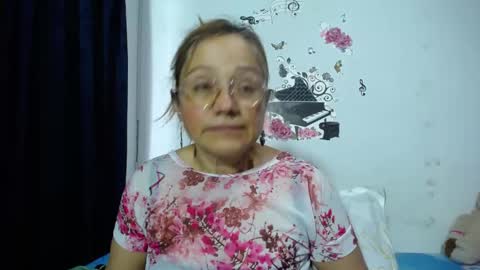 anthonela_mature_ online show from 12.15.25