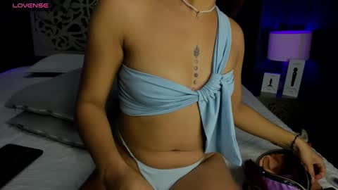 anthonelaDuque online show from 02.16.25