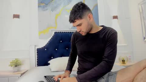 Snapshot of anthony_gray chatting on 02.26.26 online show from 02.26.26