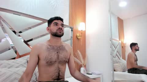 Snapshot of anthony_gray chatting on 03.03.26 online show from 03.03.26