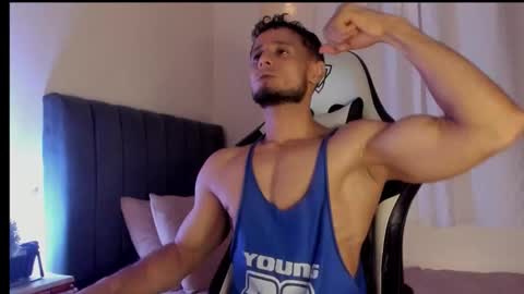 Snapshot of anthony_lewis_ chatting on 09.23.25 Adonys Creeb online show from 09.23.25