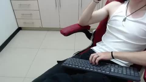 Snapshot of anthony_rays chatting on 02.17.26 A N T H O N Y online show from 02.17.26