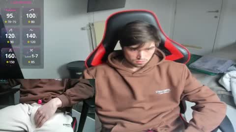 Snapshot of anthonyloveseks chatting on 03.10.25 Anthony online show from 03.10.25