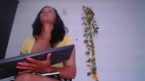 Antonella online show from 02.18.25