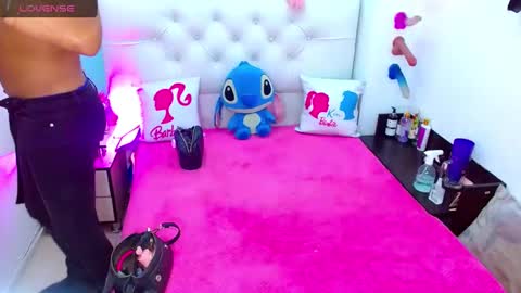 Snapshot of antonela_xx3 chatting on 01.21.25 antonela_xx3 online show from 01.21.25