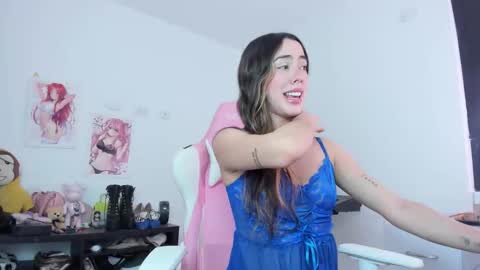 Antonella online show from 10.21.25