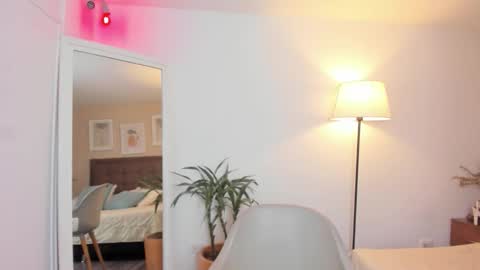 Antonella  online show from 11.18.25