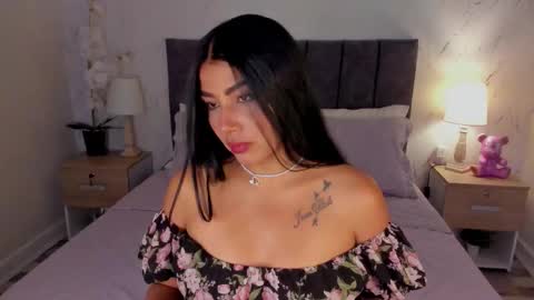 Antonella Coruso online show from 02.10.26