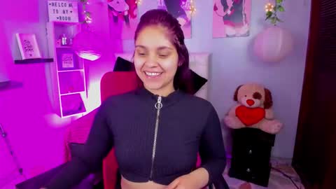    online show from 11.19.25