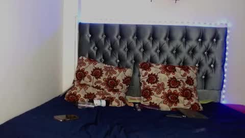 AntonellaAndNoah online show from 03.03.25