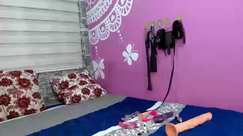 AntonellaAndNoah online show from 02.27.26