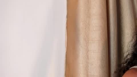 Snapshot of antonellahall_ chatting on 02.15.26 AntonellaHall online show from 02.15.26