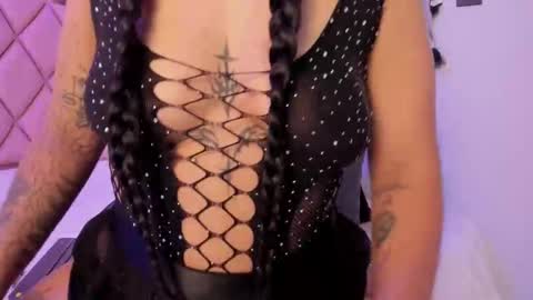 ANTONELLE  online show from 10.25.25