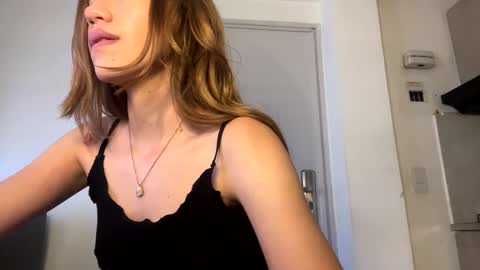 Antonella  online show from 01.22.25