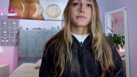 Snapshot of antonellastar24_ chatting on 04.29.26 Antonella online show from 04.29.26