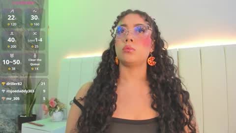 A N T O N E L L E  online show from 03.21.26