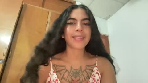 Snapshot of antoniabloom chatting on 01.24.25 Antonia online show from 01.24.25