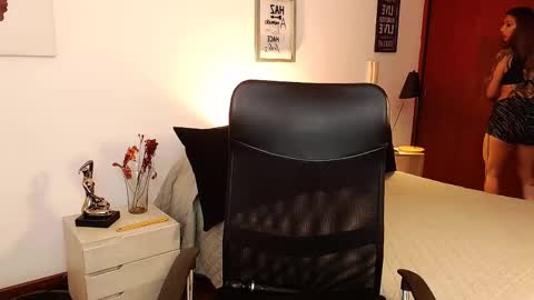 Anto    online show from 10.05.25