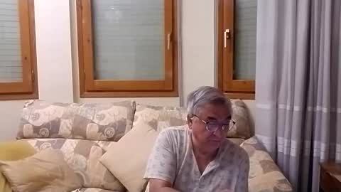 Antonio online show from 10.07.25