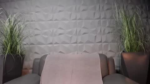 HI My name is Antonio online show from 02.13.25