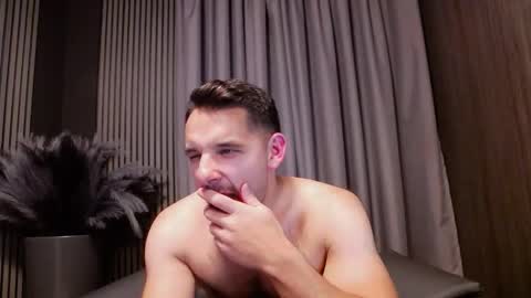 HI My name is Antonio online show from 10.28.25