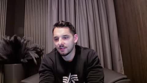 HI My name is Antonio online show from 11.01.25