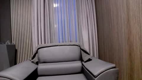 HI My name is Antonio online show from 05.24.26