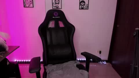 antony_cast online show from 01.31.25