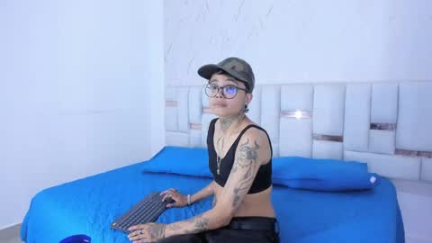 Snapshot of antony_d_ossa chatting on 04.30.26 antony_d_ossa online show from 04.30.26