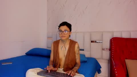 Snapshot of antony_d_ossa chatting on 05.10.26 antony_d_ossa online show from 05.10.26