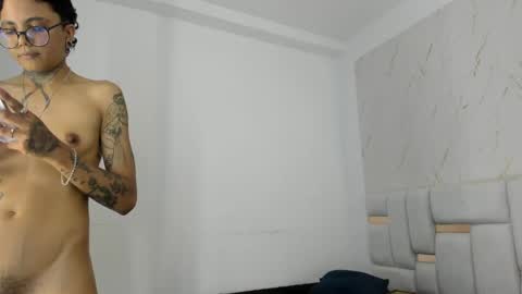 Snapshot of antony_d_ossa chatting on 05.16.26 antony_d_ossa online show from 05.16.26