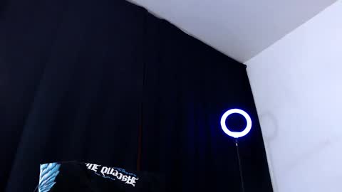 Instagram miguelangel1802  online show from 03.22.26