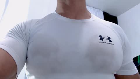 Instagram miguelangel1802  online show from 04.10.26